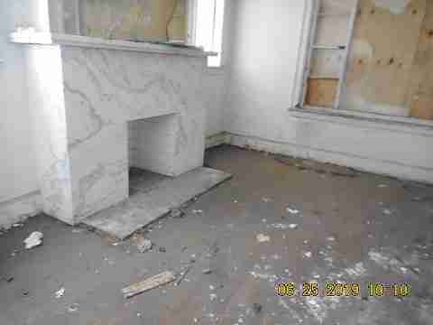 2538 Fullerton (31)_m.jpg